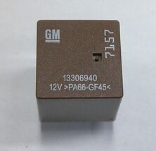 USA SELLER GM OEM  RELAY 13306940  1 YEAR WARRANTY TESTED  GM12 - $10.95