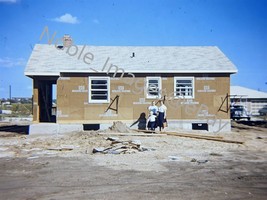 1956 New Home Construction, Family Rockford IL Red-Border Kodachrome Slide - £4.35 GBP