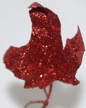 Unbranded SXW035429RD Glittery Red Holly Berries Lace Leaves Swag Decoration image 3