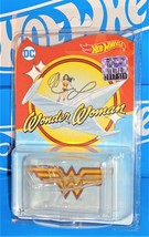 Hot Wheels 2017 Factory Set Mail-In Promo Wonder Woman Invisible Jet - £34.79 GBP