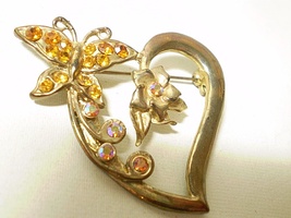 Vintage Goldtone topaz rhinestone? Butterfly Flower Heart Pin Brooch - £3.14 GBP