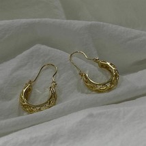 Hollow Lines Twisted Rope Design Dangling Hoop Earrings 18K Yellow Gold Finish - £67.18 GBP