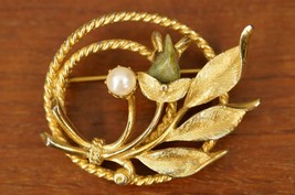 Vintage Costume Jewelry Sarah Coventry 1966 Jade Garden Gold Tone Brooch - £16.56 GBP