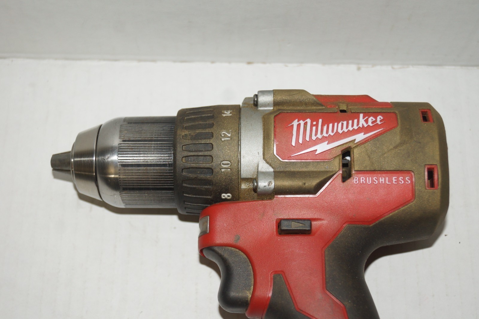 FOR PARTS NOT WORKING - Milwaukee 2801-20 M18 Brushless Cordless Drill Driver Item image 7