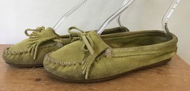 Minnetonka Chartreuse Yellow Green Suede Leather Moccasins Shoes Flats 8... - $36.99