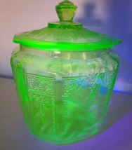 Uranium Depression Glass Anchor Hocking Princess Biscuit Cookie Jar Vaseline - £43.57 GBP