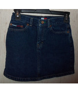 EXCELLENT GIRLS tommy hilfiger DISTRESSED DARK BLUE JEAN SKIRT   SIZE 10 - $445.00 MXN