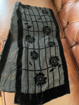 Black Velvet w Tiny Iridescent Beads Flower Window Pane Women’s Neck Scarf – 56 - £11.90 GBP