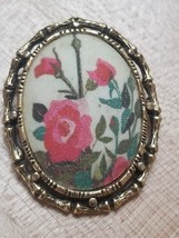 Vintage Ceramic Oval Pin Brooch Rose Flower GoldTone Velvet Back Cabocho... - £11.83 GBP
