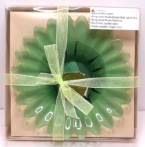 Luminessence Candle and Dish 6" Green Flower w/Tealight NEW - $6.76