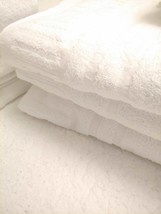 Brand New White Luxury hotel Quality Bath Towel Sheet Size 100x150cm (550 gsm) - £10.88 GBP