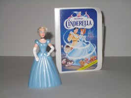 McDonald&#39;s 1995 Walt Disney Masterpiece Cinderella PVC Figurine w/Package - £3.92 GBP