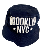 H &amp; M Divided Brooklyn NYC Bucket Hat Navy Blue M - $177.21 MXN