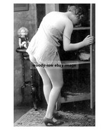 rp14319 - Partially dressed young woman - print 6x4 - €2,49 EUR