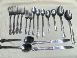 Oneida Northland Stainless Steel Flatware Spring Festival 18 piece set - £9.19 GBP