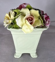 Cotswold Florals English Bone China Flowers in 4 Legged Basket - £11.98 GBP