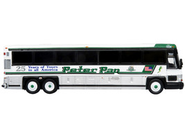 2001 MCI D4000 Coach Bus &quot;Peter Pan 25 Years of Tours to all of America&quot; White a - £55.83 GBP