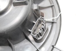 05-18 VW JETTA HVAC HEATER BLOWER MOTOR E6209 image 9