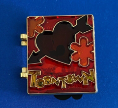 DISNEY Stained Glass TOONTOWN MINNIE MOUSE &amp; HER HOUSE Pin CE LE &amp; free pin - $18.70