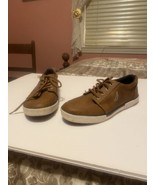 Nautica Size 5 Men’s Lace Up  Dress Sneakers - $18.58 CAD