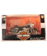 Maisto 1:18 Harley-Davidson Series 11 1978 FLH-80 Electra Glide Motorcycle - $14.96 CAD