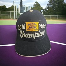 Los Angeles Lakers 2010 NBA Champions adidas Official Locker Room Fitted Cap Hat - £30.94 GBP