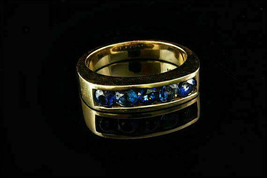 1.80Ct Round Cut Blue Sapphire Men&#39;s Wedding Band Ring 14K Yellow Gold FN Silver - £85.63 GBP