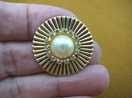 (bb601-105) white rhinestone + pearl textured gold circle brooch pin pendant - £12.69 GBP