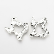 2 Texas Charms Pendants State of Texas Highly Detailed Lone Star Heart Silver - $2.51