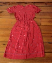 Vtg 50s Burgundy Red French Silk Short Sleeve People Walking Pattern Dress S/M - £110.78 GBP
