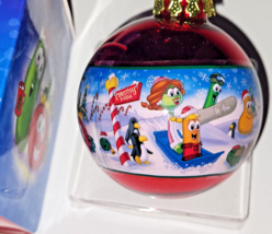 1 2006 VeggieTales Christmas Ball Ornament New Old Stock in Box Big Idea 3 Inch - £11.07 GBP