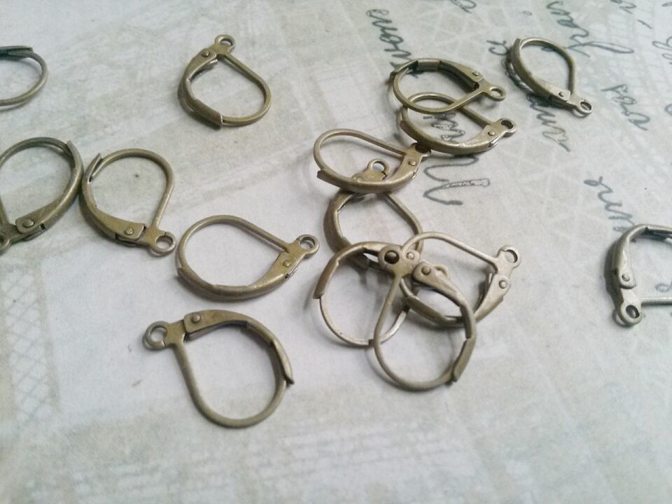 12 Leverback Earwires Ear Wires Antiqued Bronze Tone Lever Earring Findings - $3.77