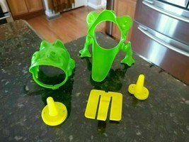 Vintage 1973 Kenner General Mills PLAY-DOH Funny Frog Game Parts Accessories - £12.30 GBP