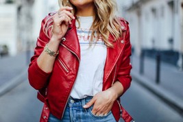 Women Leather Cropped Red Jacket Handmade Moto Leather Winter Jacket - £79.23 GBP