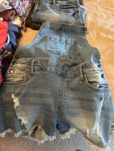 23 pc Lot of Women"s mixed Clothing - good condition image 9