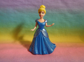 Disney Cinderella MagiClip Polly Pocket Size Doll - £4.62 GBP