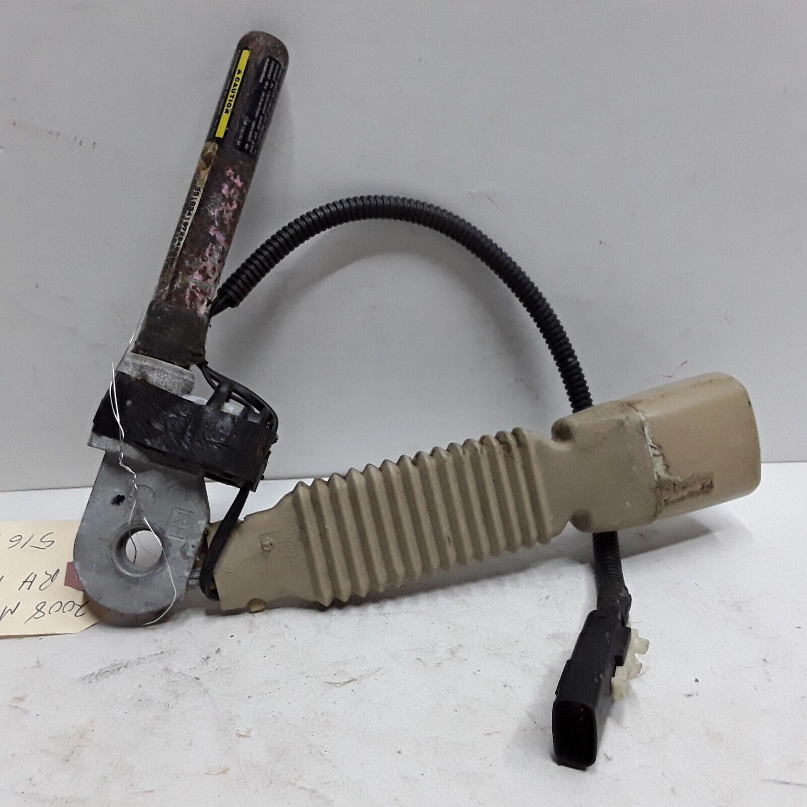 08 09 Ford Taurus Mercury Sable right passenger tan seat belt buckle ass... - $49.49