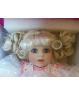 Marie Osmond Doll &quot;Peek-A-Boo&quot; Tiny Tot Brand New - €42,53 EUR