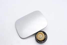 00-05 TOYOTA CELICA FUEL FILLER DOOR & TANK CAP E2304 image 2