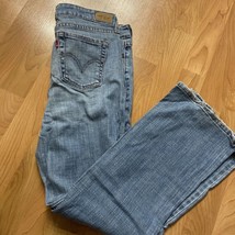 Levi&#39;s 515 Women&#39;s Size 10 Bootcut Leg Medium Wash Denim Jeans - £10.44 GBP
