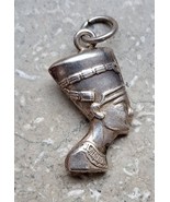 VINTAGE EGYPTIAN STERLING SILVER PENDANT QUEEN NAFERTITI - $756.09 MXN