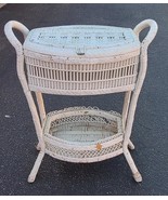 Beautiful Vintage Woven Wicker Sewing Basket – GDC – GREAT OLDER PIECE –... - $244.27 CAD