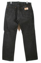 Wrangler size 32X30 Men Clothing 100% cotton black color jeans  - £14.69 GBP