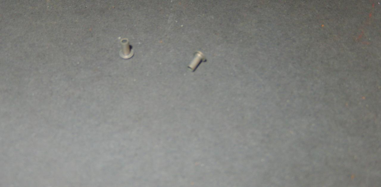 LIONEL PART - 37-14 - RIVET 2 X 3/16 - (2) - NEW- H46B - $1.23