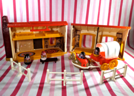 Vintage 1974 Hasbro Romper Room Weebles West Cowboy Ranch Bunk House Play Set - £38.36 GBP