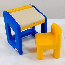 Little Tikes dollhouse school blue desk &amp; yellow chair schoolhouse art V... - $11.00