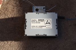 2003-2006 INFINITI G35 COUPE CLARION ANTENNA RADIO STEREO RECEIVER MODULE V985 image 2