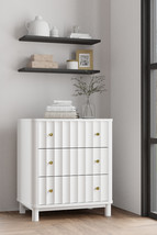 Daylan 3 Drawer Chest, White - $14,190.88 MXN