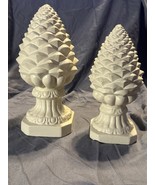 Pair Decorative Pinecone Finials Ivory Cream Pedestal Accents 8” &amp; 10” - €24,43 EUR