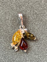 Small Yellow Green &amp; Orange Amber Stone Abstract Leaf in 925 Silver Setting Pend - £15.36 GBP